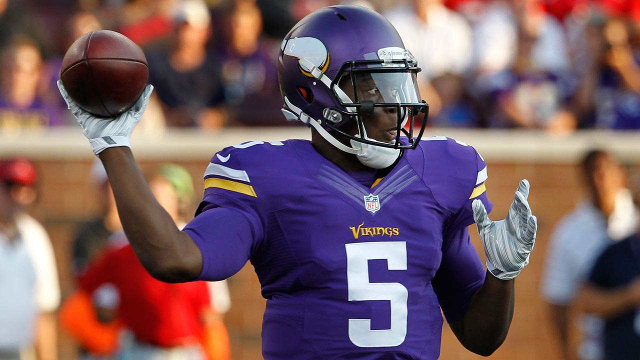 Football's future? Vikings' Bridgewater training with virtual reality